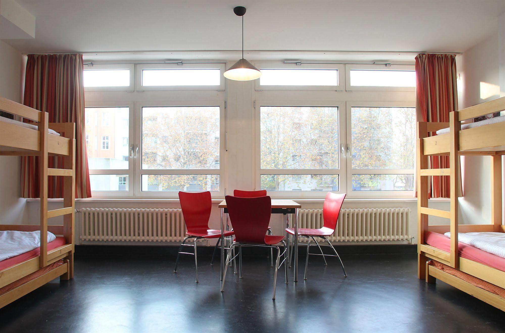 Jugendherberge-Berlin-International Екстер'єр фото